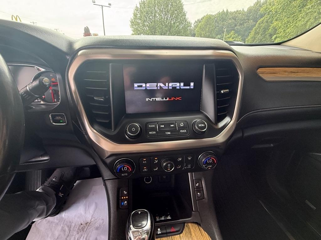 GMC Acadia Denali 2018