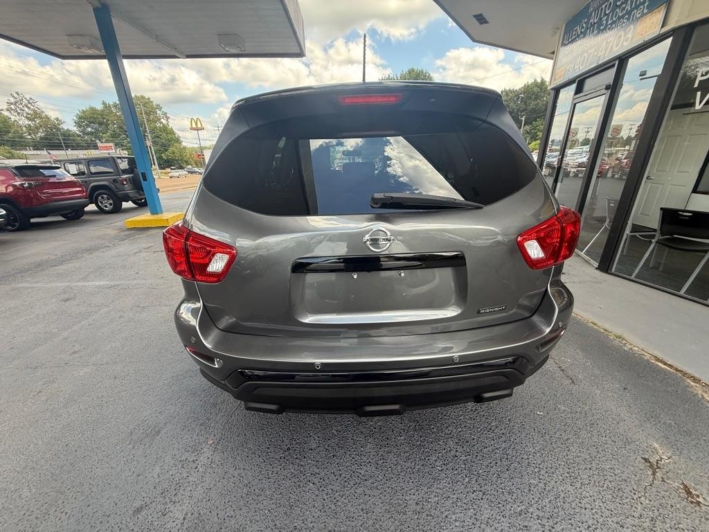 Nissan Pathfinder SL 4WD 2018