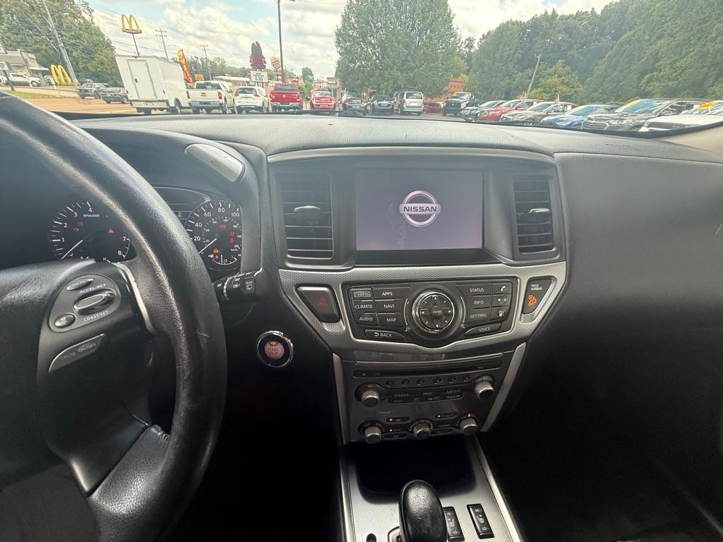 Nissan Pathfinder SL 4WD 2018