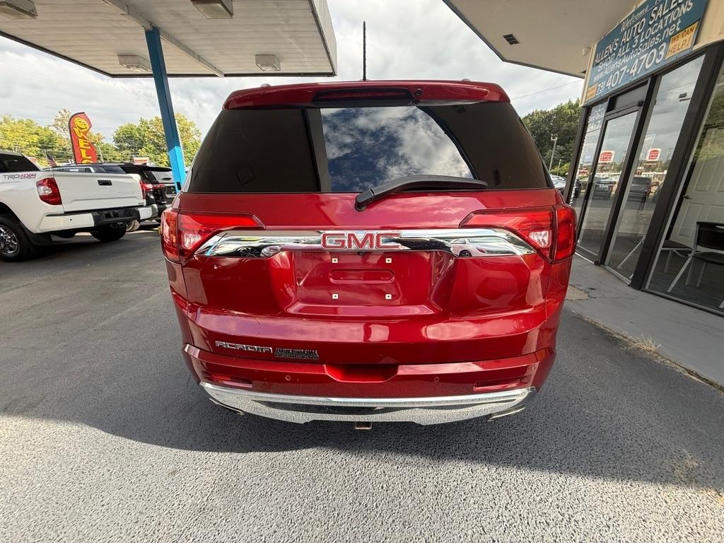 GMC Acadia Denali 2019