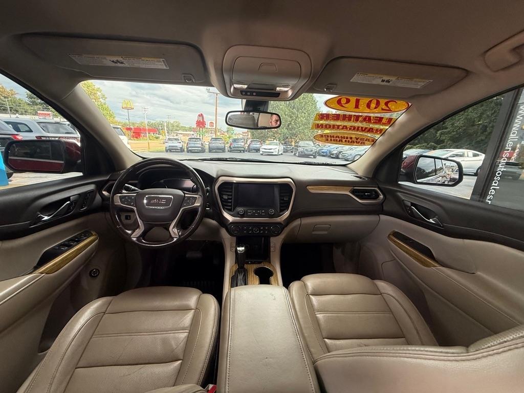 GMC Acadia Denali 2019