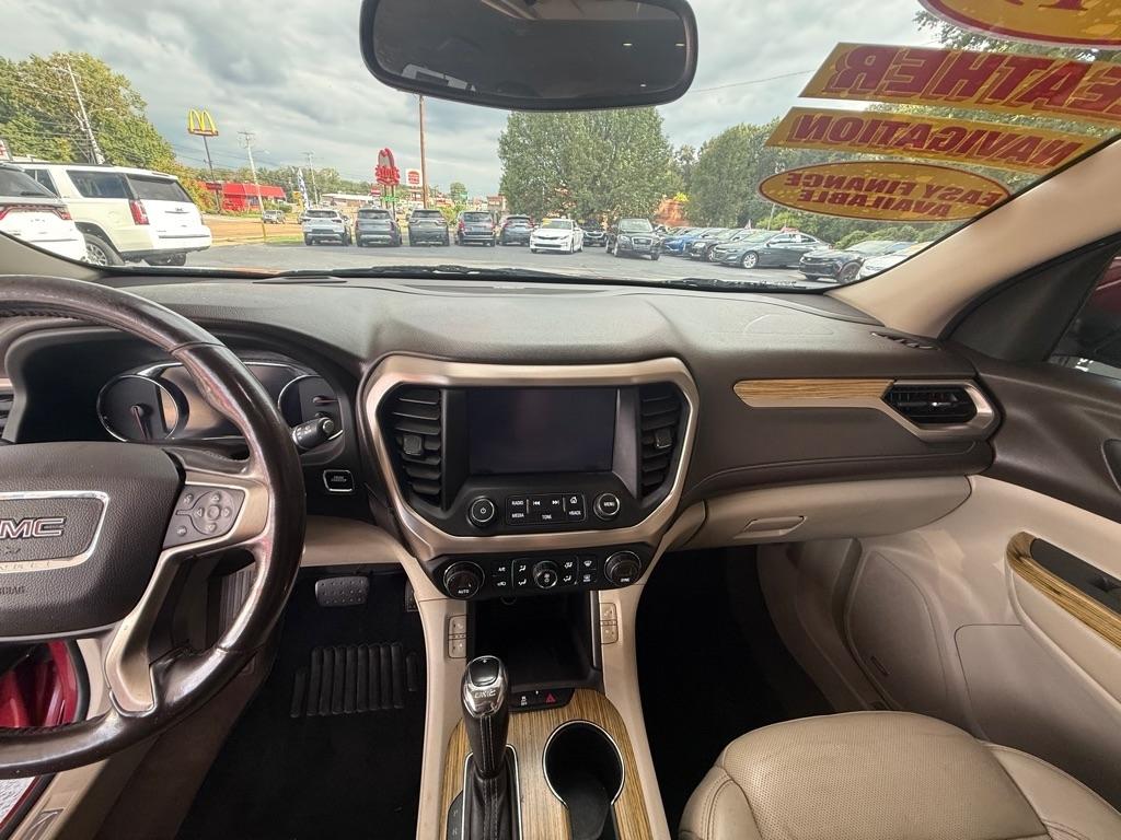 GMC Acadia Denali 2019