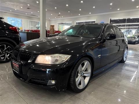 2011 BMW 3-Series 328i xDrive Sedan 4D