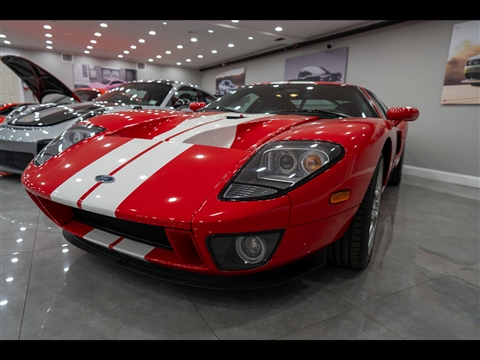 2005 Ford GT Coupe 2D