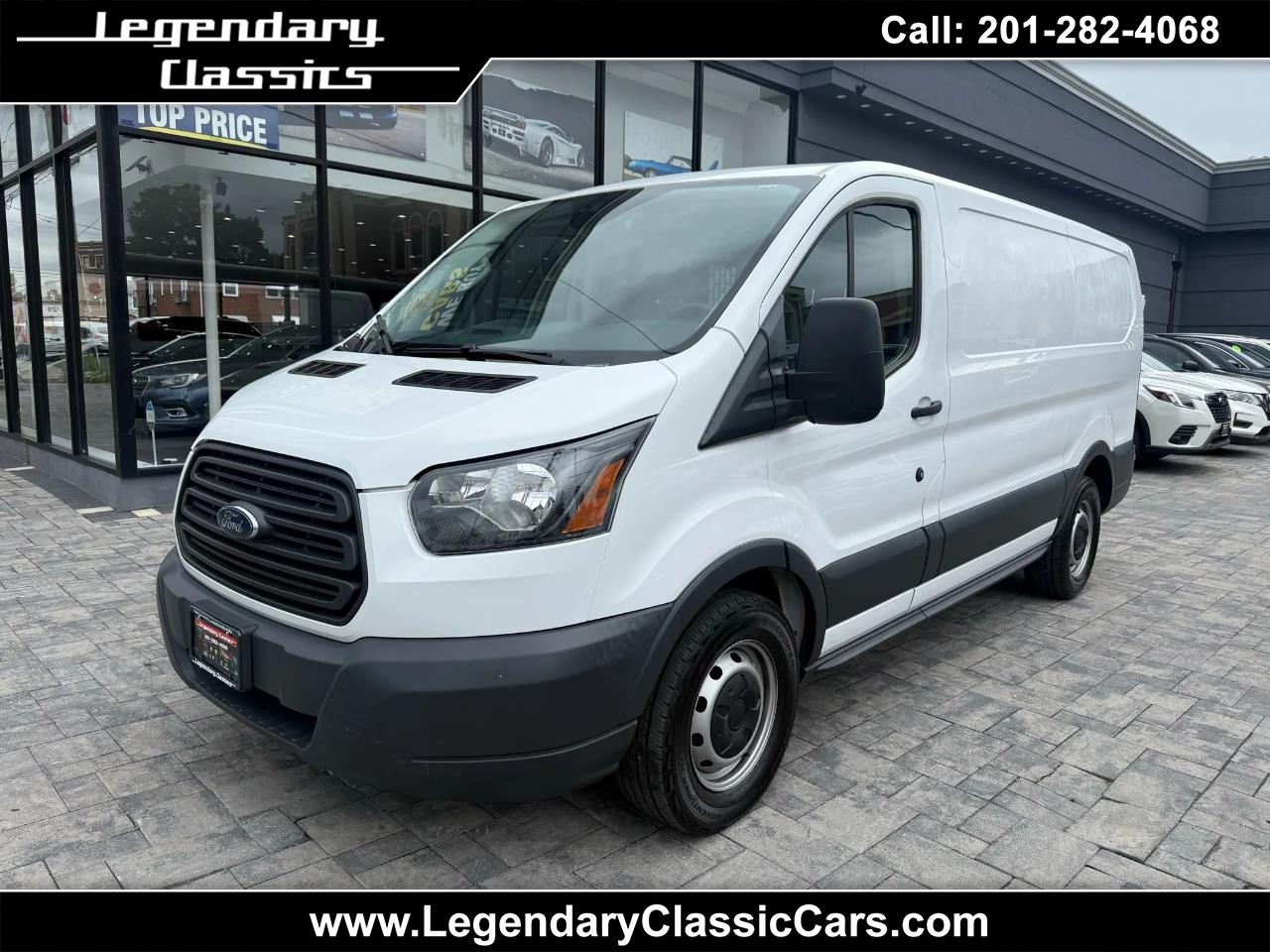 2018 Ford Transit Low Roof w/Sliding Side Door w/RWB Van 3D