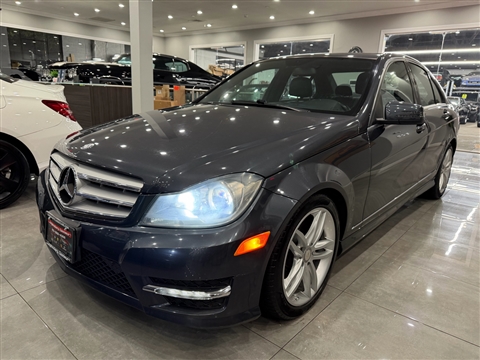 2013 Mercedes-Benz C-Class C 300 4MATIC Sport Sedan 4D