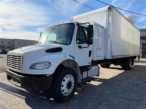 2009 Freightliner M2-106 M2 106 Business Class Extended Cab