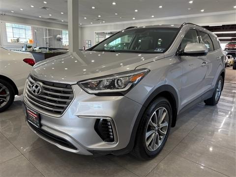 2017 Hyundai Santa Fe SE Sport Utility 4D