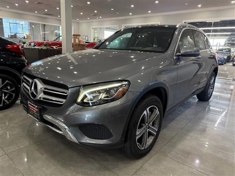 2018 Mercedes-Benz GLC-Class GLC 300 4MATIC Sport Utility 4D