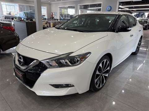 2017 Nissan Maxima SR Sedan 4D