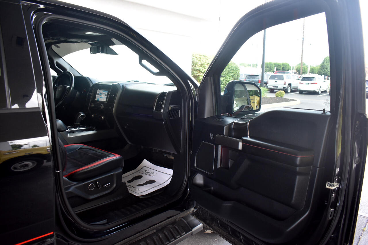 2017 Ford F-150 Lariat photo 13