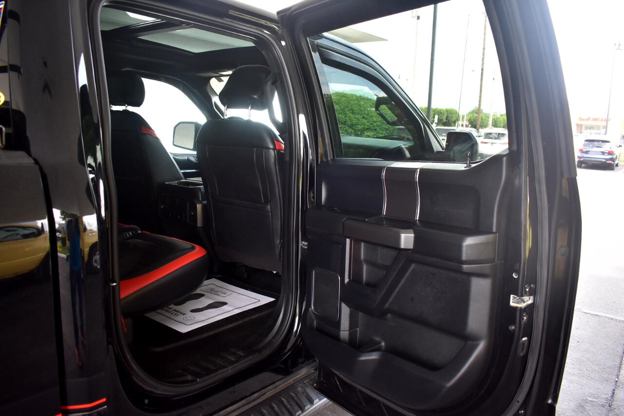 2017 Ford F-150 Lariat photo 15