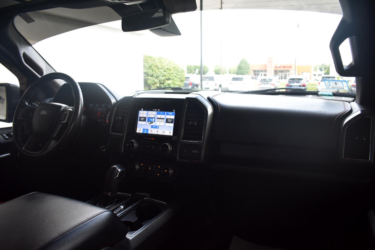2017 Ford F-150 Lariat photo 17