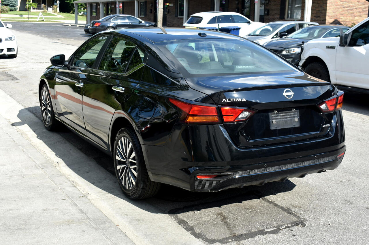 2025 Nissan Altima 2.5 SV photo 2