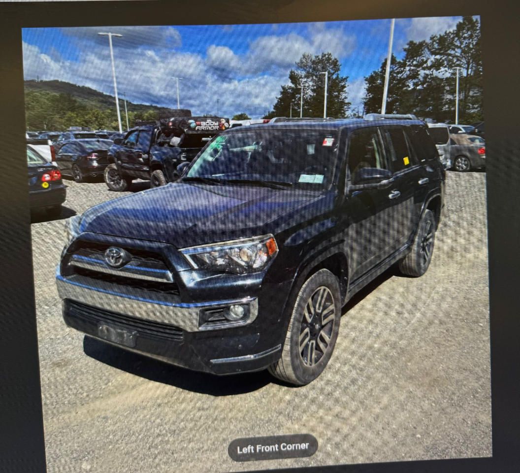 2015 Toyota 4Runner SR5 4WD photo 3