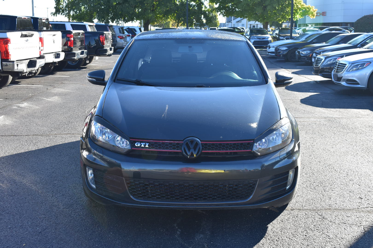 Volkswagen GTI 2-door 2012