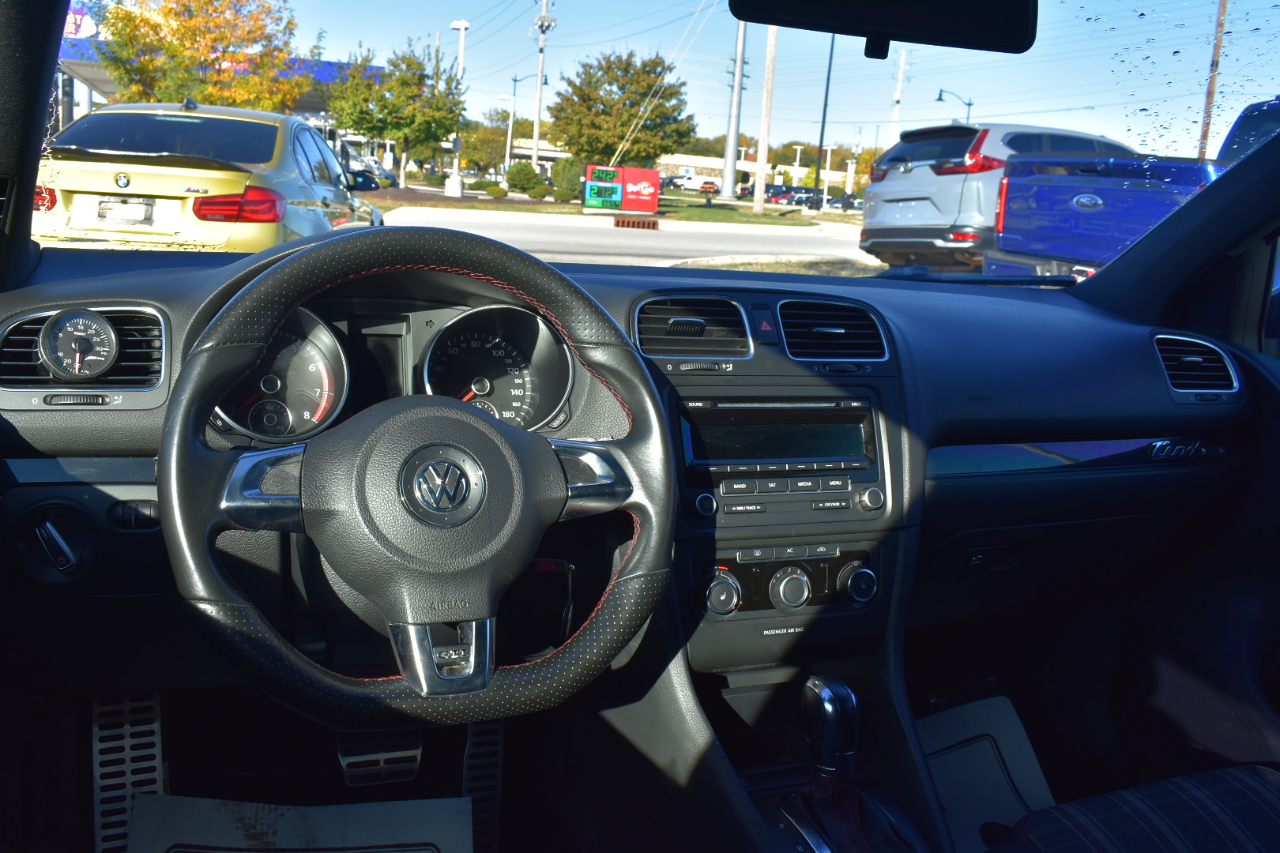 Volkswagen GTI 2-door 2012