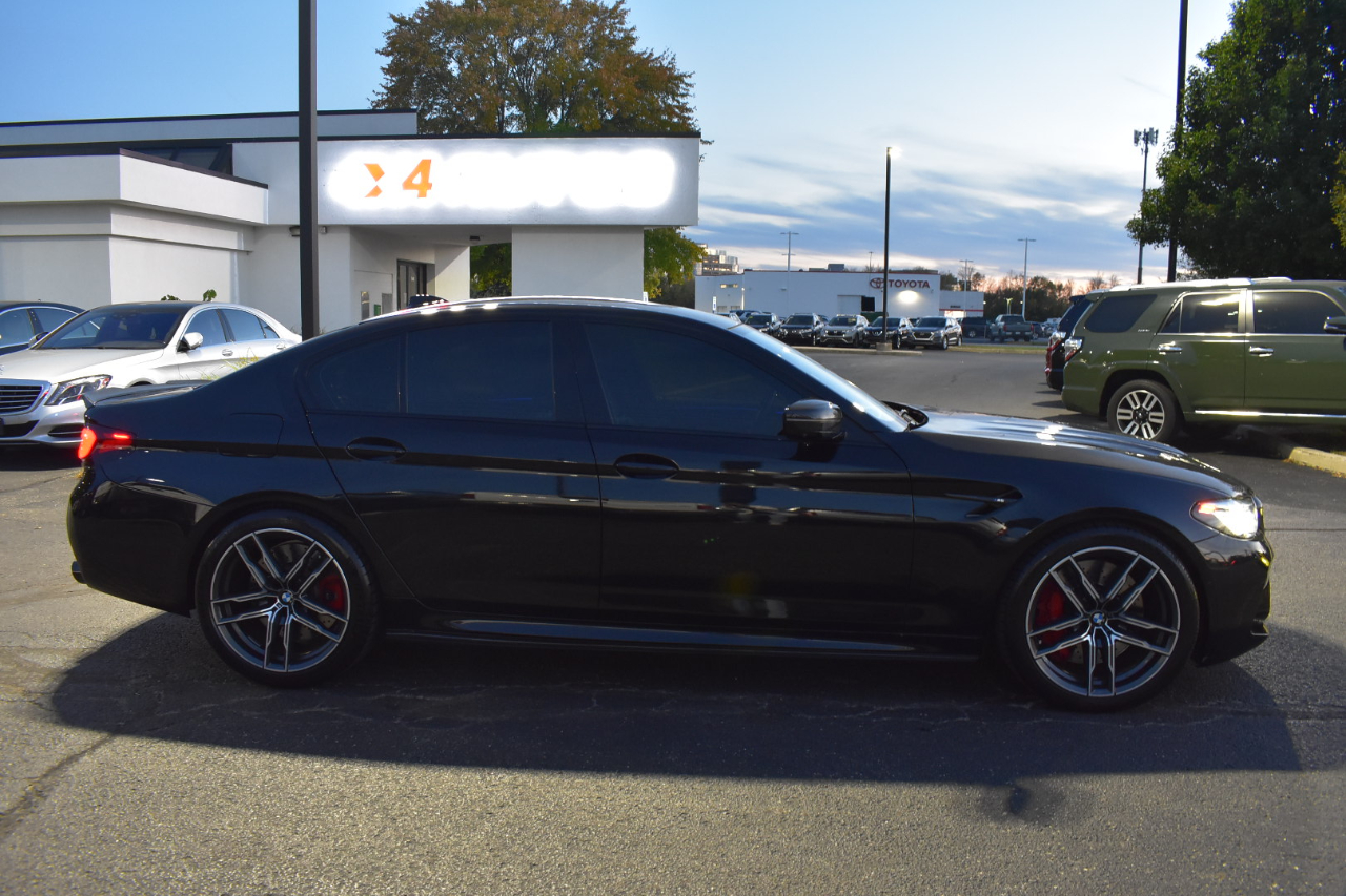 BMW M5 Base 2022