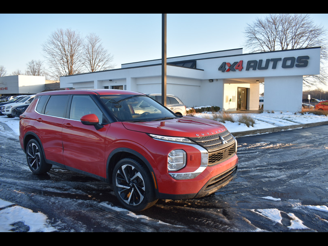 2022 Mitsubishi Outlander ES