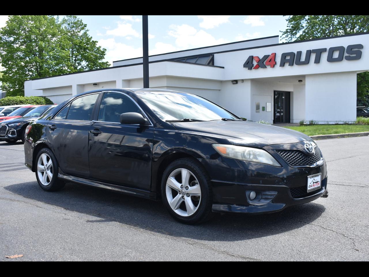 2011 Toyota Camry Base 6-Spd AT