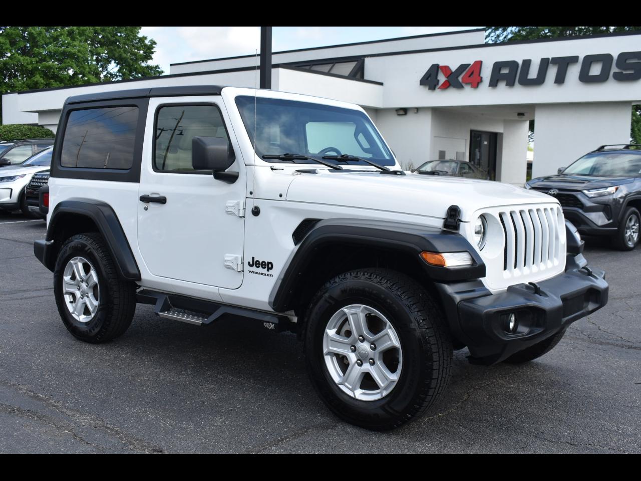 2022 Jeep Wrangler Sport S's photo