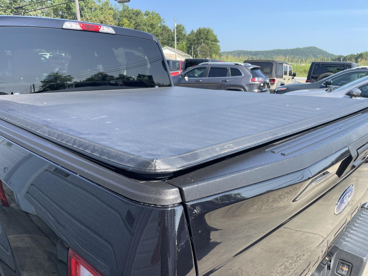 Ford F-150 2WD SuperCrew 145" XLT 2019