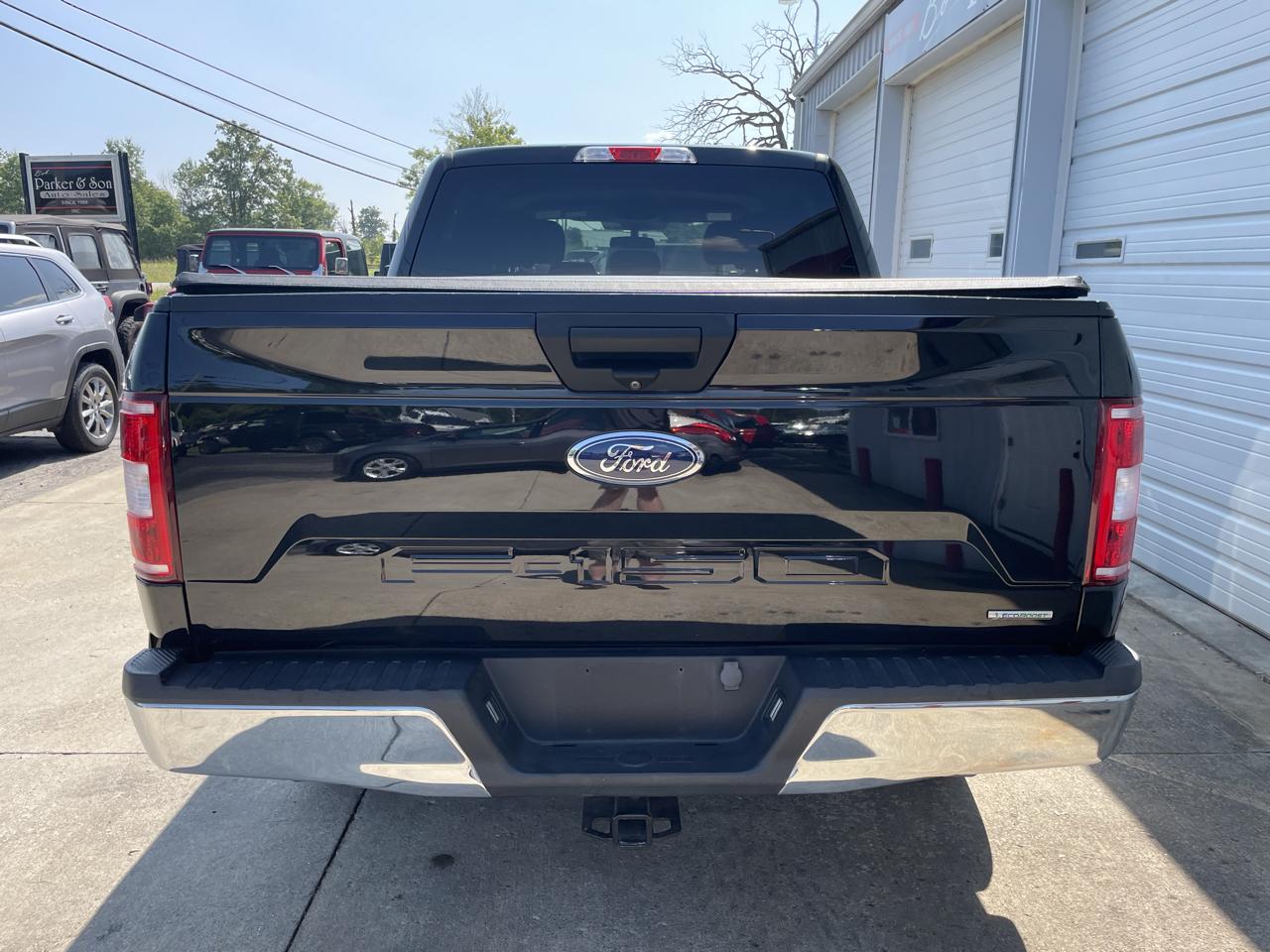 Ford F-150 2WD SuperCrew 145" XLT 2019