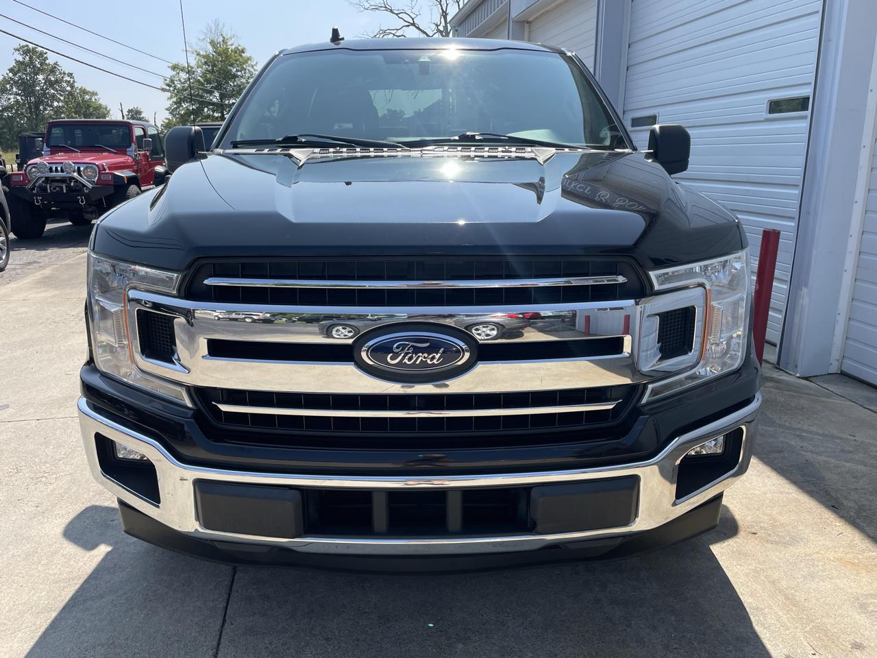 Ford F-150 2WD SuperCrew 145" XLT 2019