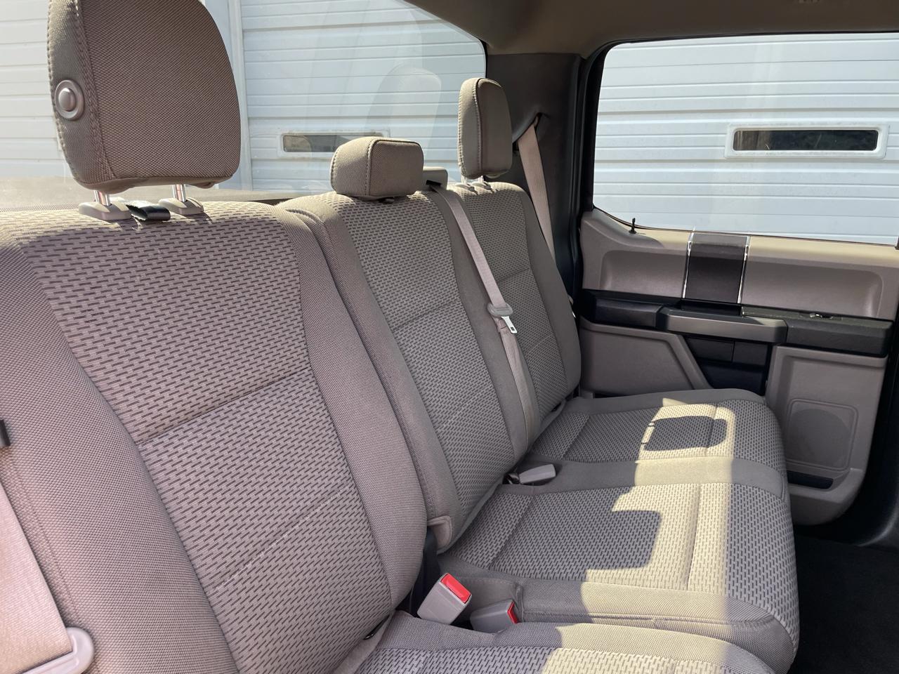 Ford F-150 2WD SuperCrew 145" XLT 2019