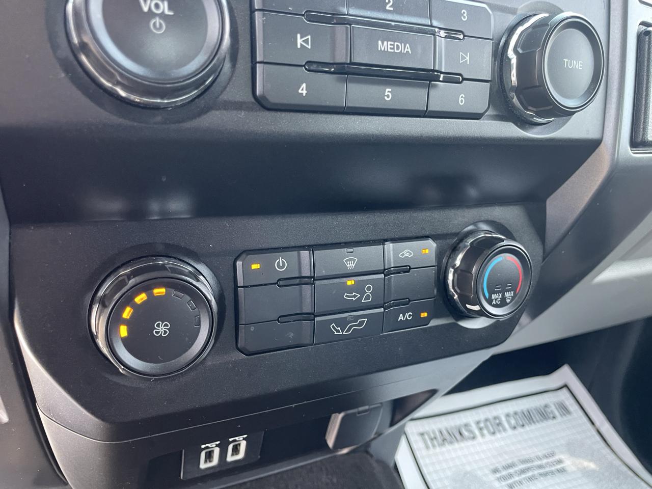 Ford F-150 2WD SuperCrew 145" XLT 2019