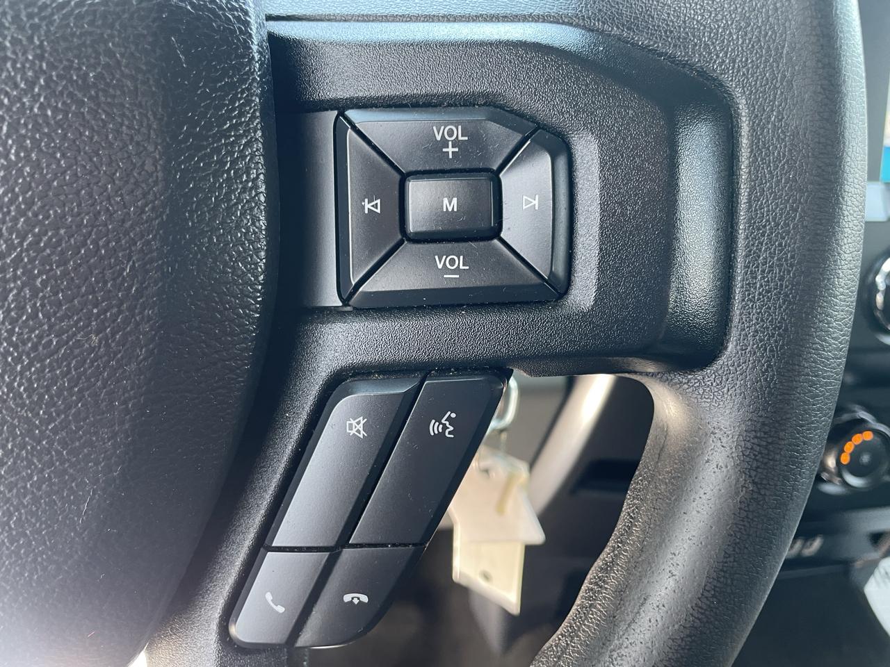 Ford F-150 2WD SuperCrew 145" XLT 2019
