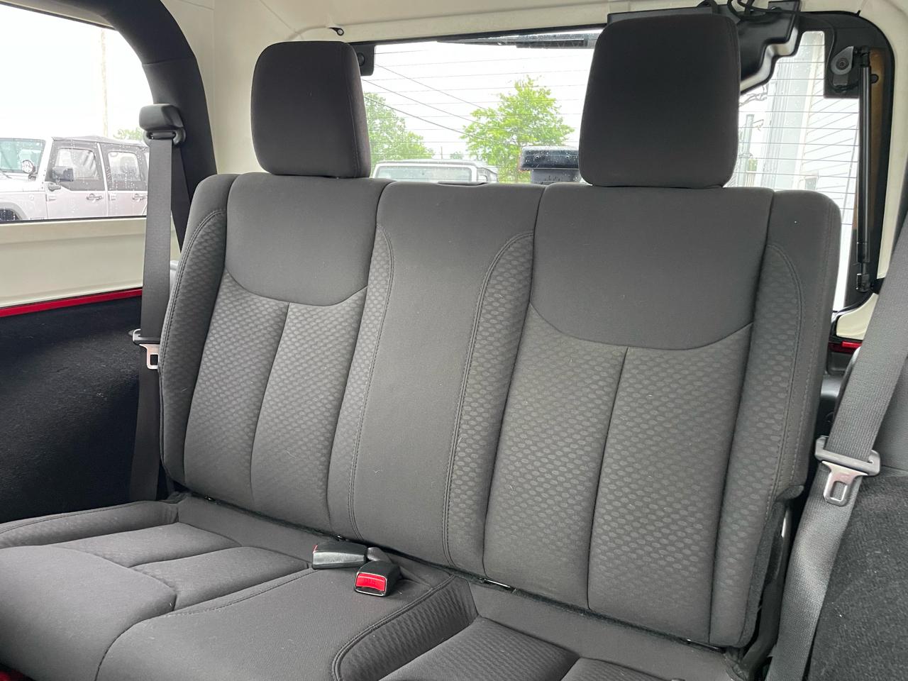 Jeep Wrangler Sport 4WD 2015