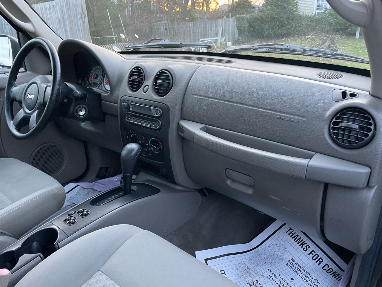 Jeep Liberty Sport 2WD 2006