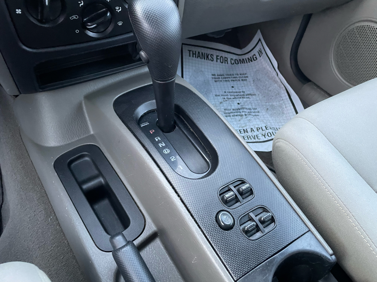 Jeep Liberty Sport 2WD 2006