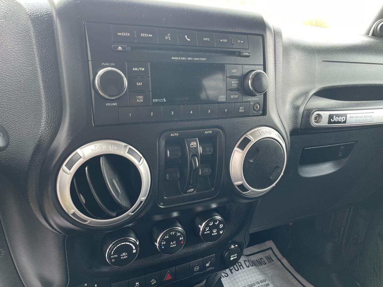 Jeep Wrangler Unlimited Rubicon 4WD 2012