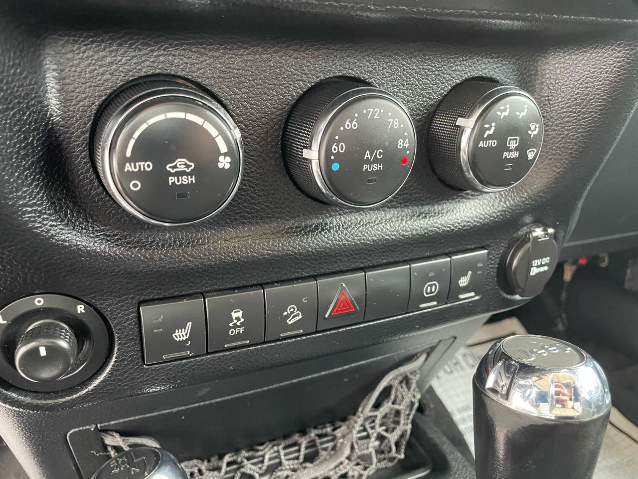 Jeep Wrangler Unlimited Rubicon 4WD 2012