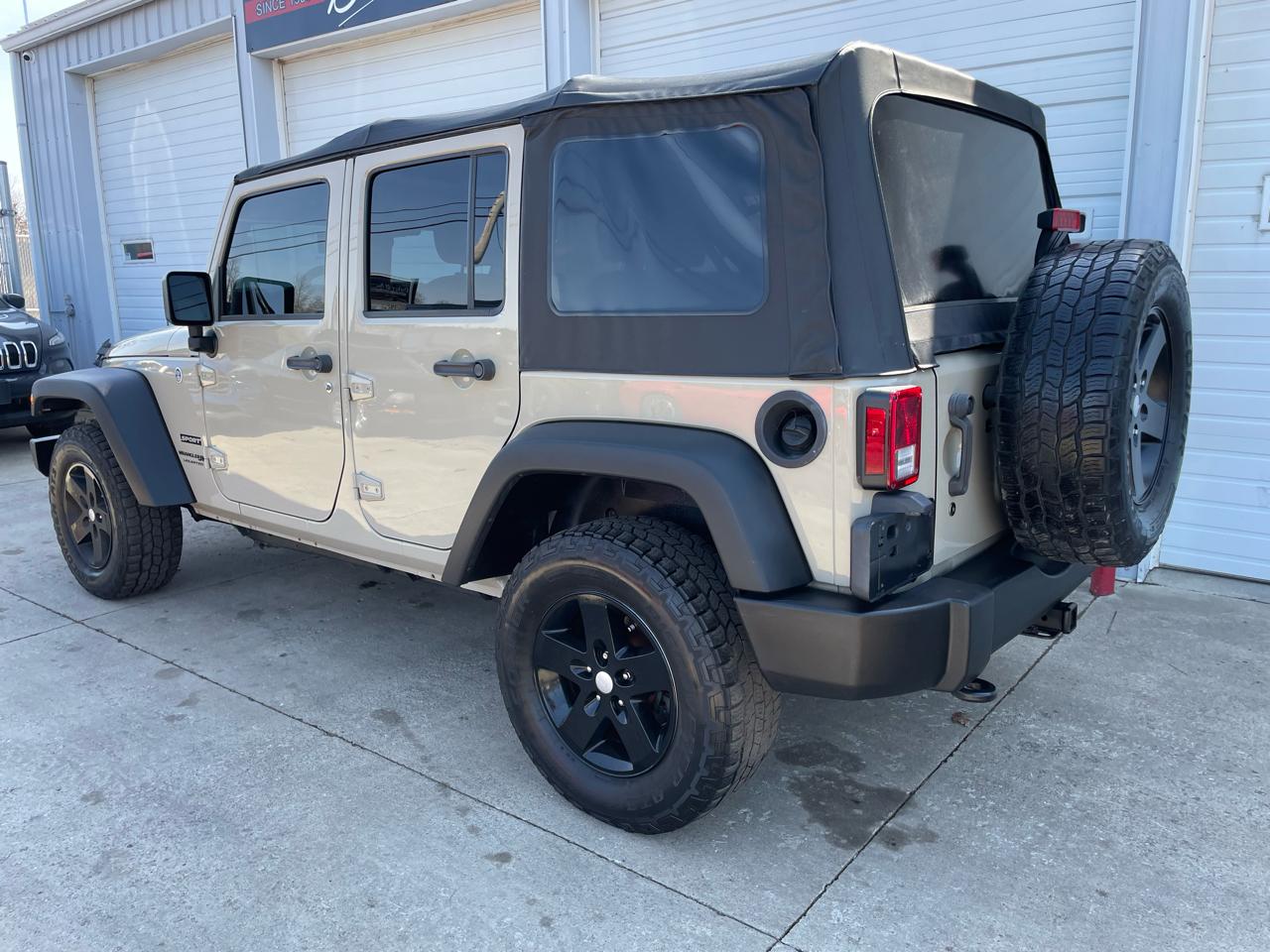 Jeep Wrangler JK Unlimited Sport 4WD 2018