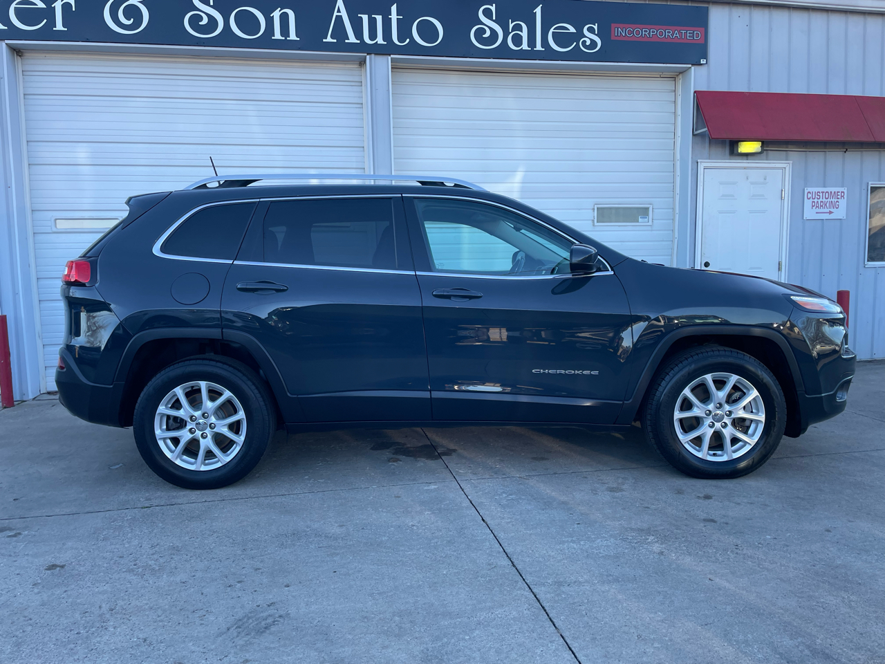 Jeep Cherokee Latitude Plus 4WD 2018