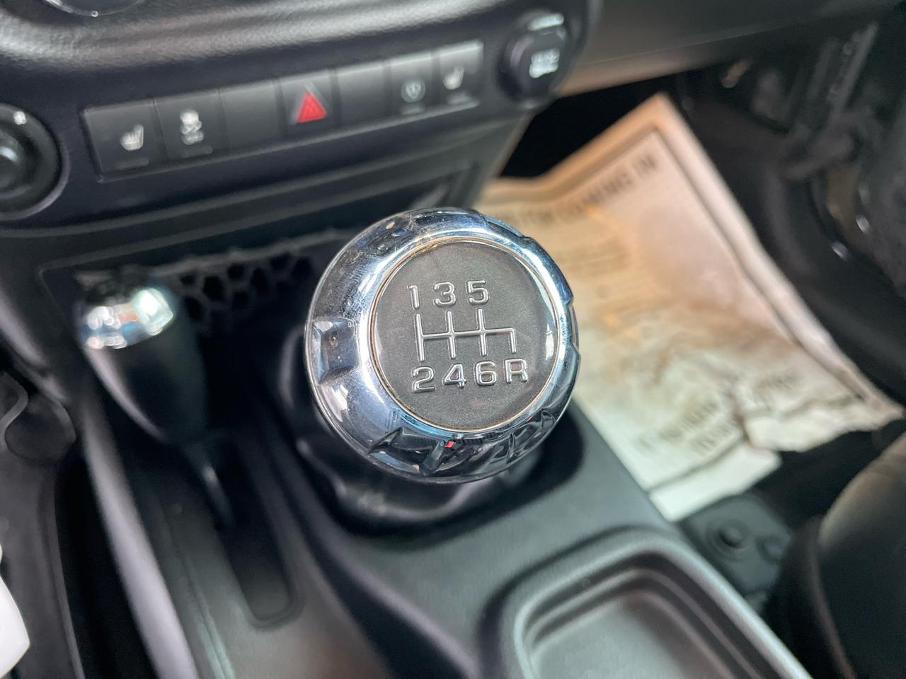 Jeep Wrangler Unlimited Sahara 4WD 2015