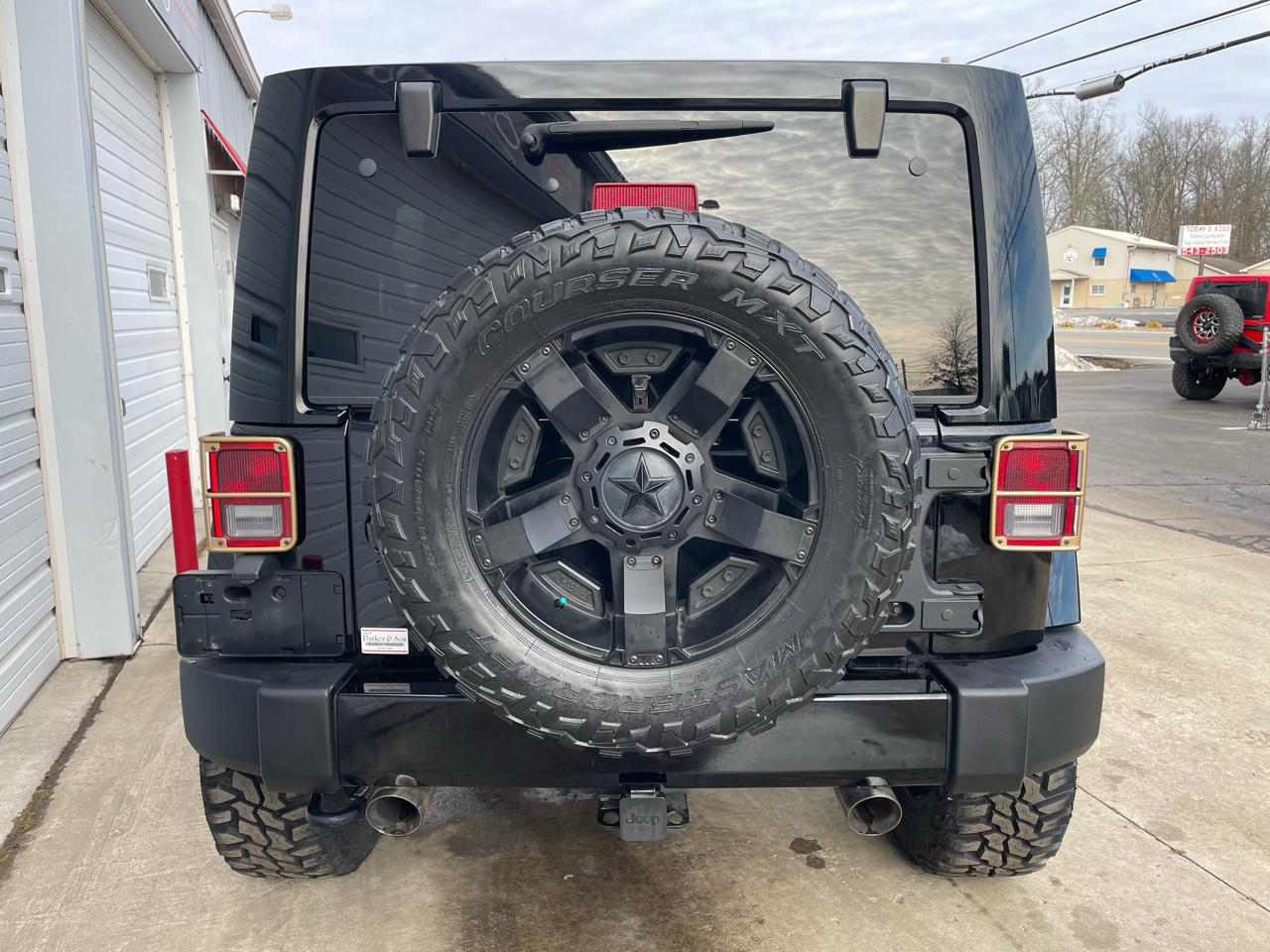 Jeep Wrangler Unlimited Sahara 4WD 2015