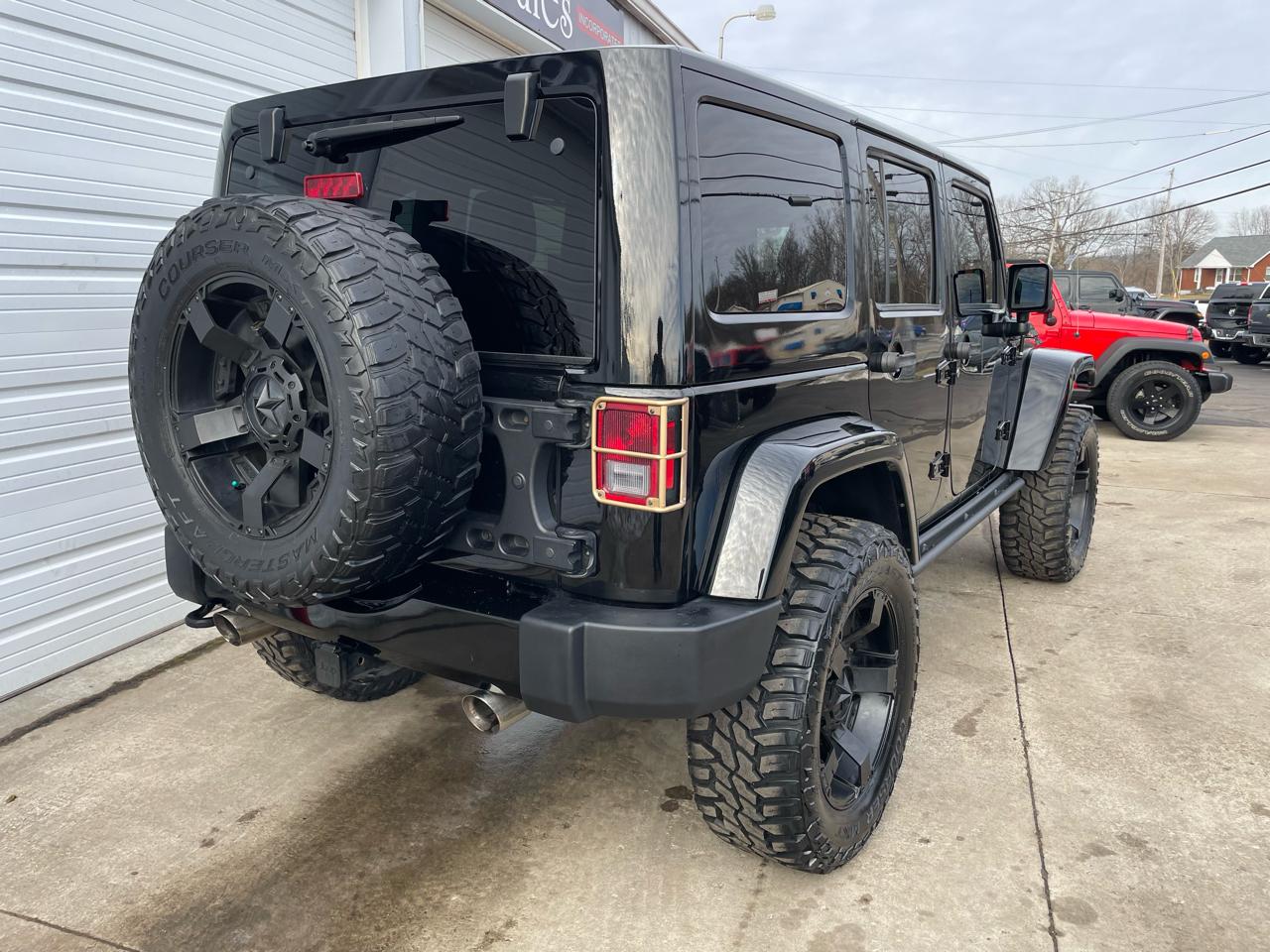 Jeep Wrangler Unlimited Sahara 4WD 2015