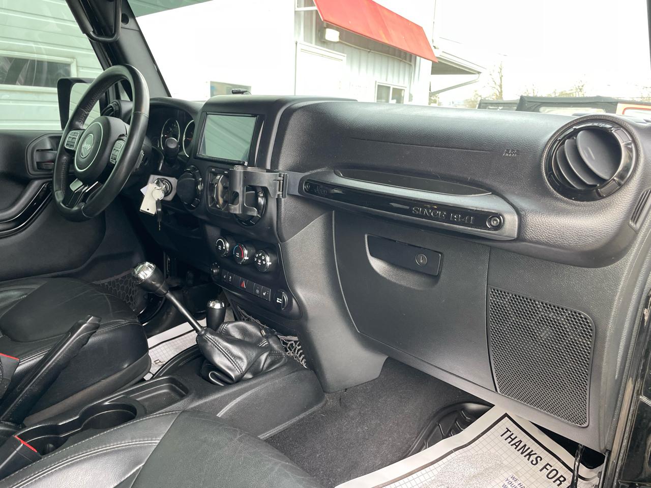 Jeep Wrangler Unlimited Sahara 4WD 2015