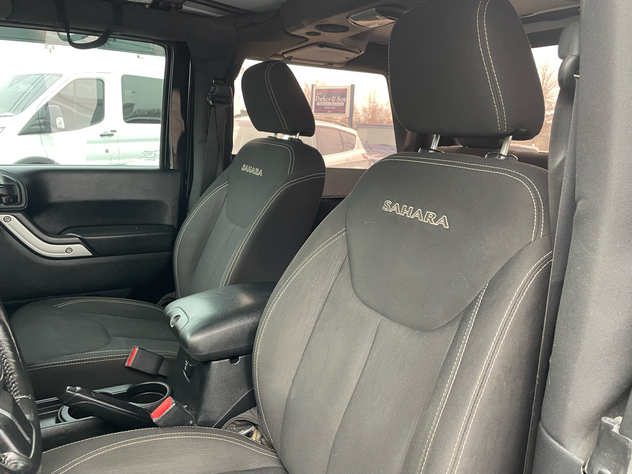 Jeep Wrangler Sahara 4WD 2016