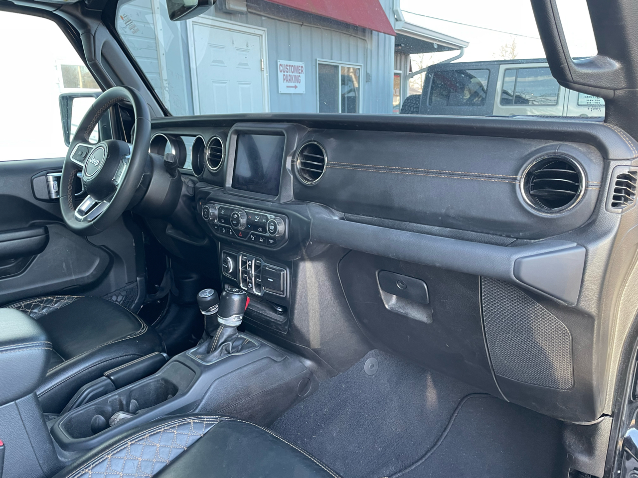 Jeep Gladiator Overland 2023