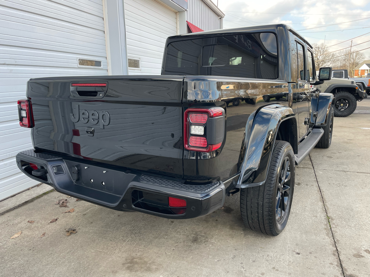 Jeep Gladiator Overland 2023