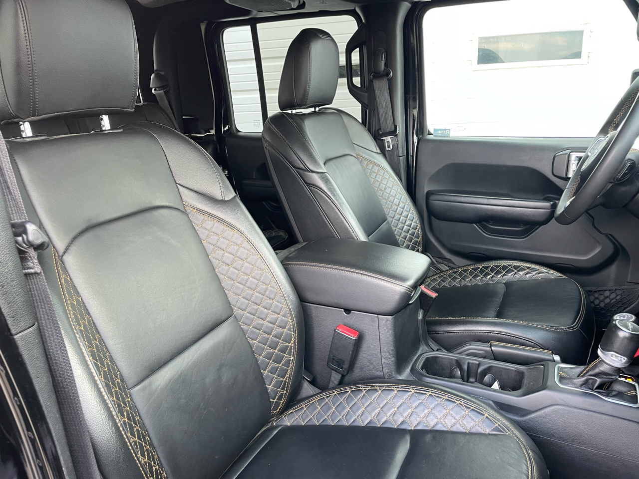 Jeep Gladiator Overland 2023