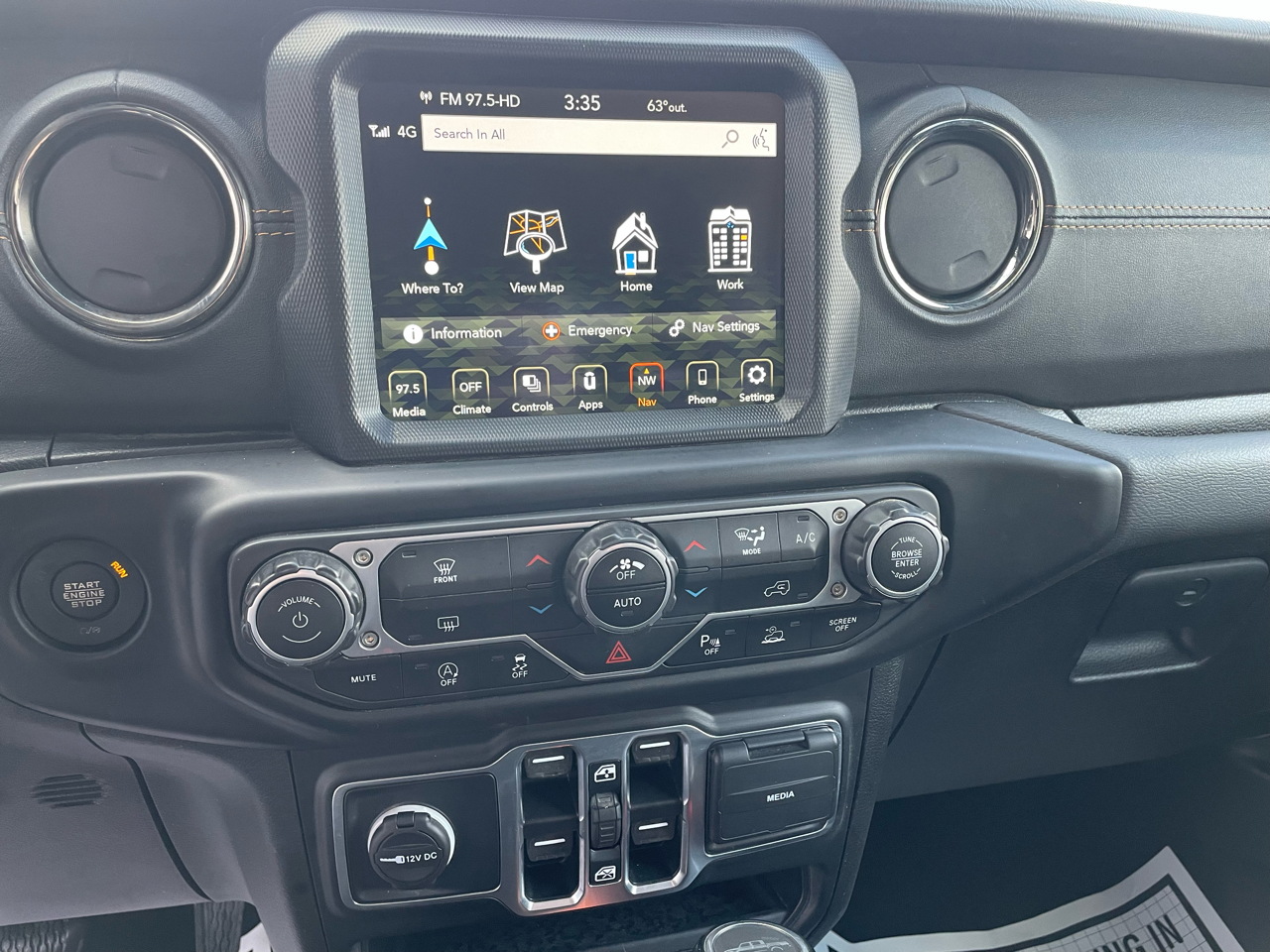 Jeep Gladiator Overland 2023