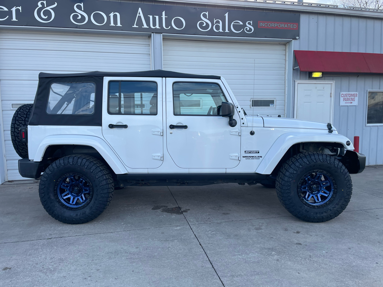 Jeep Wrangler Unlimited Sport 4WD 2017