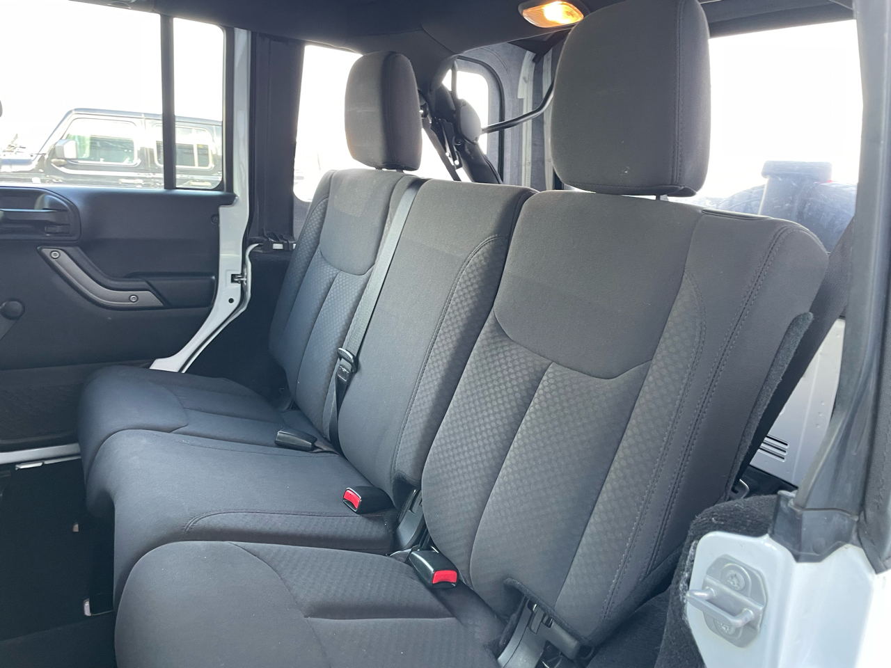 Jeep Wrangler Unlimited Sport 4WD 2017