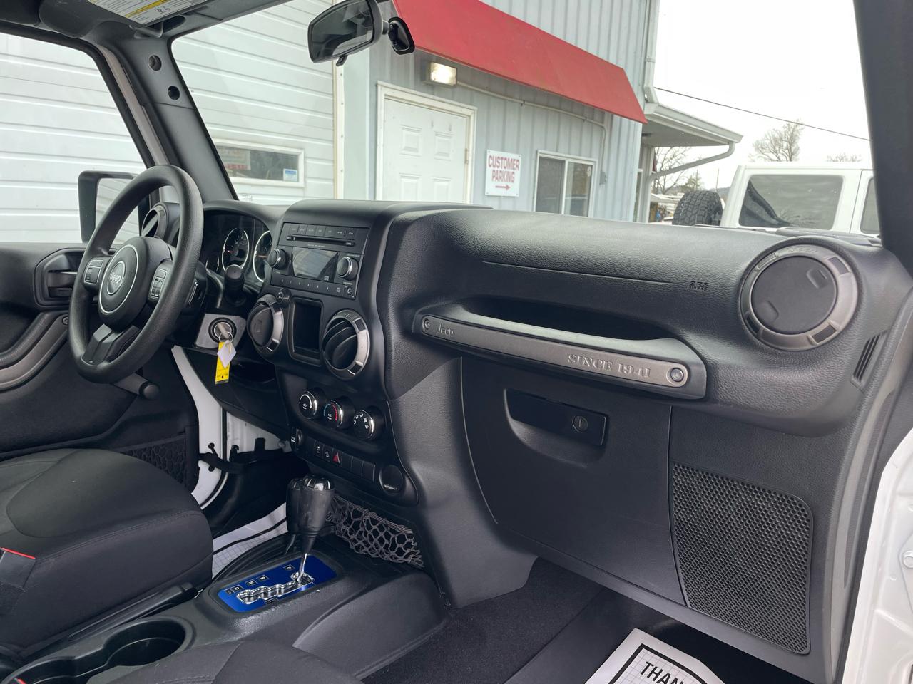 Jeep Wrangler Unlimited Sport 4WD 2017